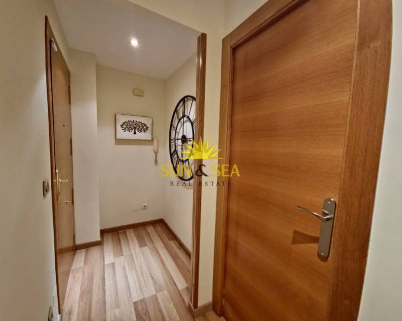 3 camera da letto Appartamento da affittare in Torrevieja - 1.200 € (Rif: 8002959)