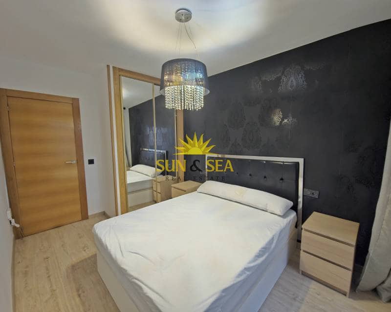 3 camera da letto Appartamento da affittare in Torrevieja - 1.200 € (Rif: 8002959)