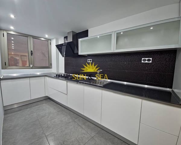 3 camera da letto Appartamento da affittare in Las Piscinas Naturales, Torrevieja - 1.200 € (Rif: 8002959)