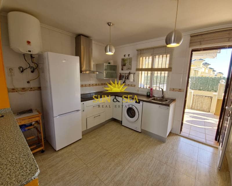 2 sypialnia Dom do wynajęcia w La Florida z basenem - 850 € (Ref: 8010365)