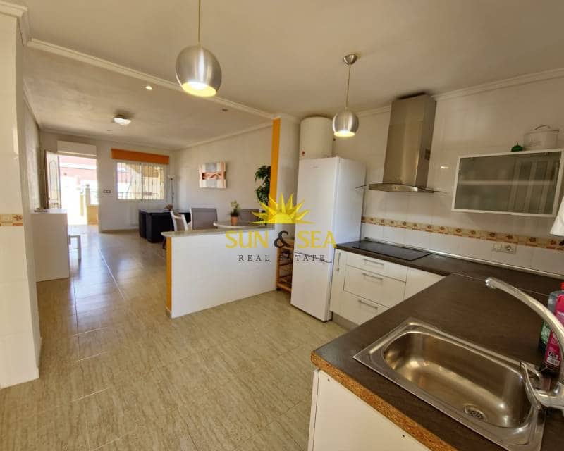 2 sypialnia Dom do wynajęcia w La Florida z basenem - 850 € (Ref: 8010365)