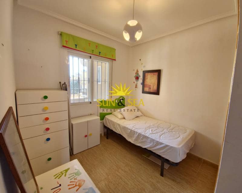 2 sypialnia Dom do wynajęcia w La Florida z basenem - 850 € (Ref: 8010365)