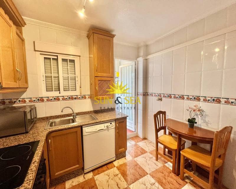 2 soveværelse Byhus til leje i Orihuela Costa med swimmingpool - € 900 (Ref: 8019195)