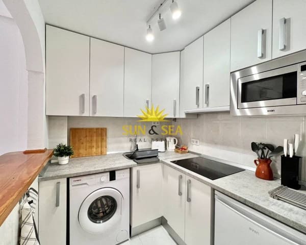 1 sypialnia Apartament do wynajęcia w Los Europeos, Torrevieja z basenem garażem - 700 € (Ref: 8026404)