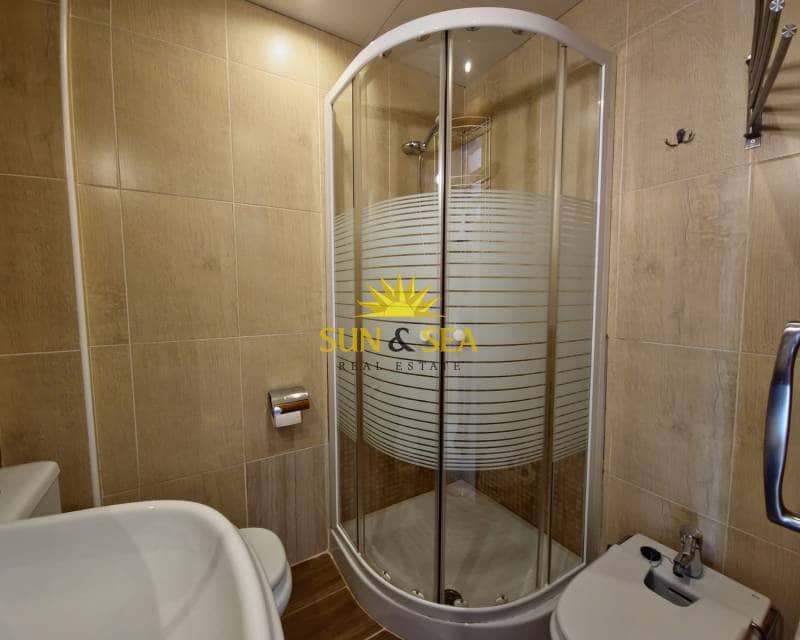 Villa/Maison de 2 chambres de location de vacances à Torrevieja avec piscine - 1 100 € (Ref: 8044262)