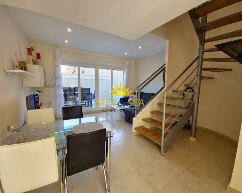 Villa/Maison de 2 chambres de location de vacances à Torrevieja avec piscine - 1 100 € (Ref: 8044262)