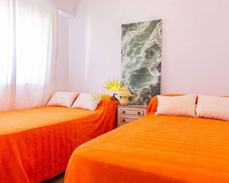 2 bedroom Apartment for rent in Punta Prima, Torrevieja with pool