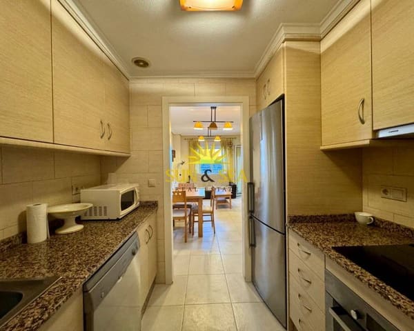 Ático de 3 habitaciones en Zona Pueblo, Guardamar del Segura en alquiler con piscina garaje - 700 € (Ref: 8046605)
