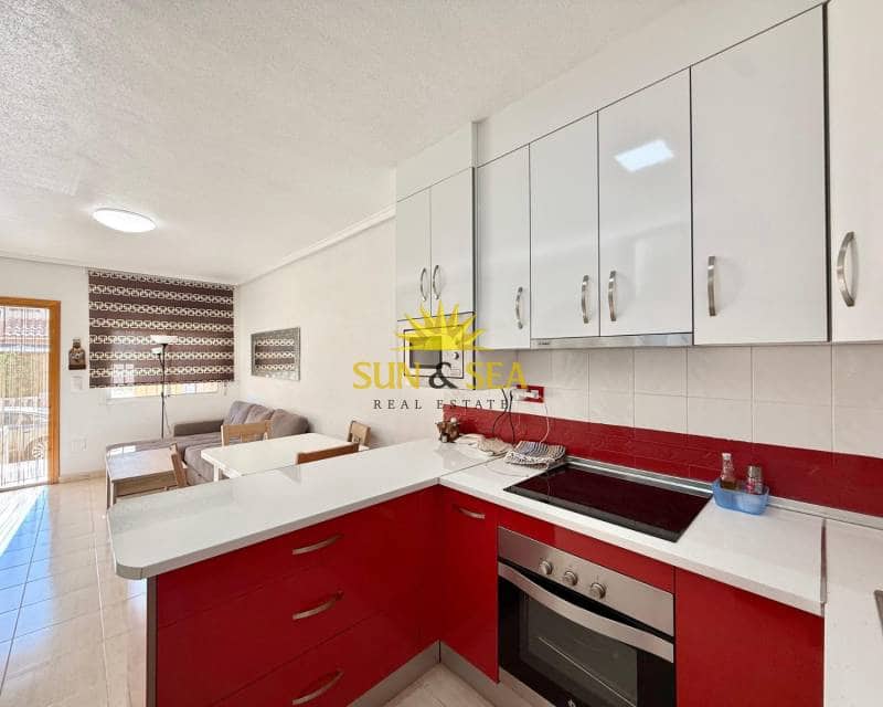 Maison de Ville de 2 chambres à louer à La Florida - 750 € (Ref: 8097748)