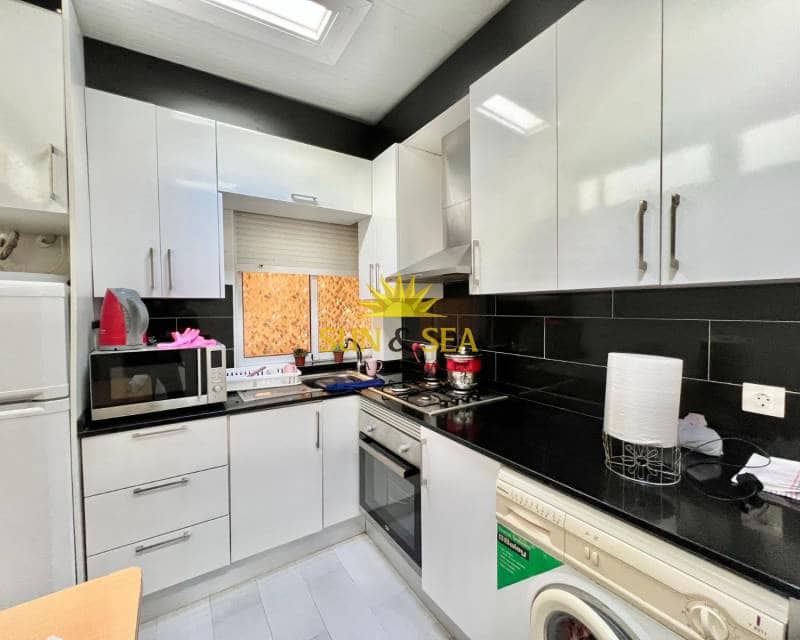 2 bedroom Townhouse for rent in Los Balcones with pool garage - € 1,000 (Ref: 8145528)