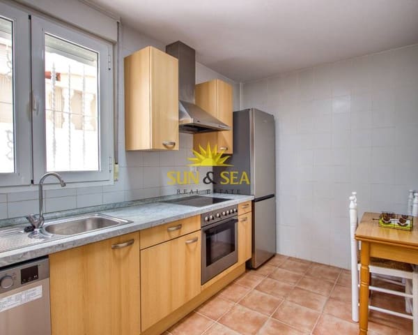 3 soveværelse Villa til leje i Villamartin, Orihuela med swimmingpool garage - € 1.100 (Ref: 8160871)