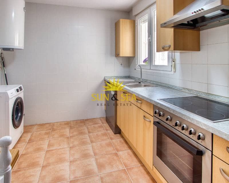 3 soveværelse Villa til leje i Villamartin med swimmingpool garage - € 1.100 (Ref: 8160871)