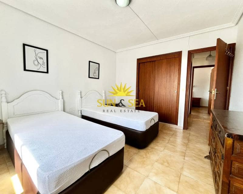 2 bedroom Apartment for rent in Punta Prima with garage - € 700 (Ref: 8187442)