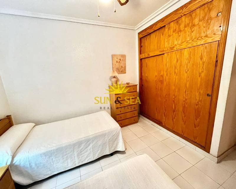 2 camera da letto Appartamento da affittare in Torrevieja con garage - 850 € (Rif: 8187443)