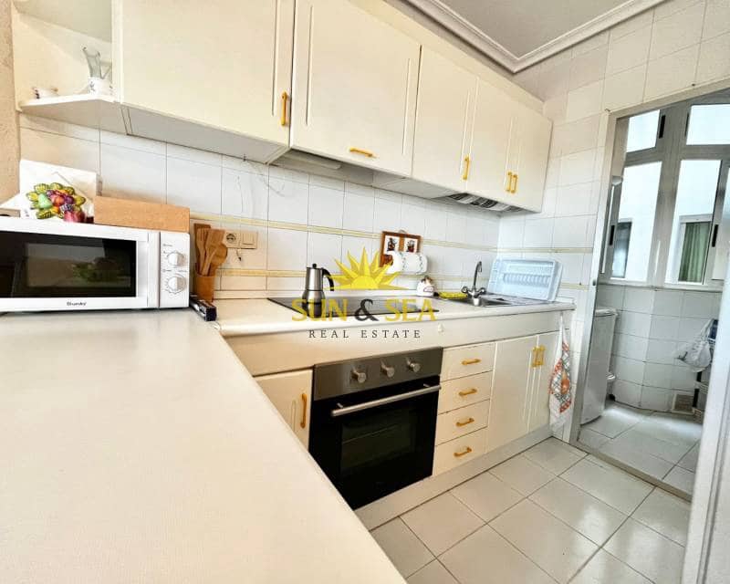 2 camera da letto Appartamento da affittare in Torrevieja con garage - 850 € (Rif: 8187443)