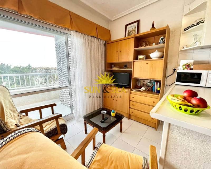 2 camera da letto Appartamento da affittare in Torrevieja con garage - 850 € (Rif: 8187443)