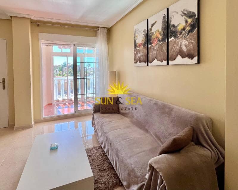 2 quarto Casa em Banda para arrendar em Orihuela Costa com piscina - 800 € (Ref: 8195798)