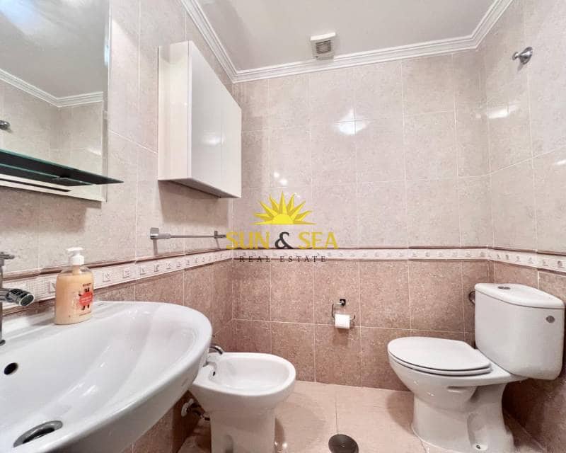 2 quarto Casa em Banda para arrendar em Orihuela Costa com piscina - 800 € (Ref: 8195798)