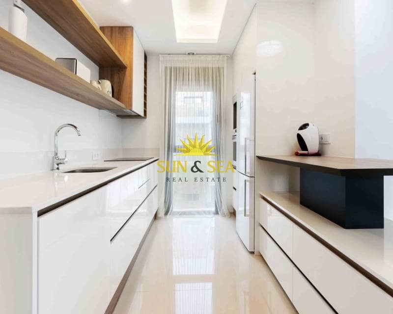 2 slaapkamer Appartement te huur in Arenales del Sol met zwembad garage - € 1.450 (Ref: 8195799)