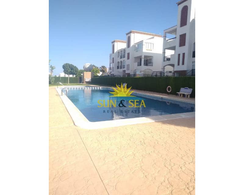 2 soverom Leilighet til leie i Orihuela med svømmebasseng garasje - € 900 (Ref: 8200704)