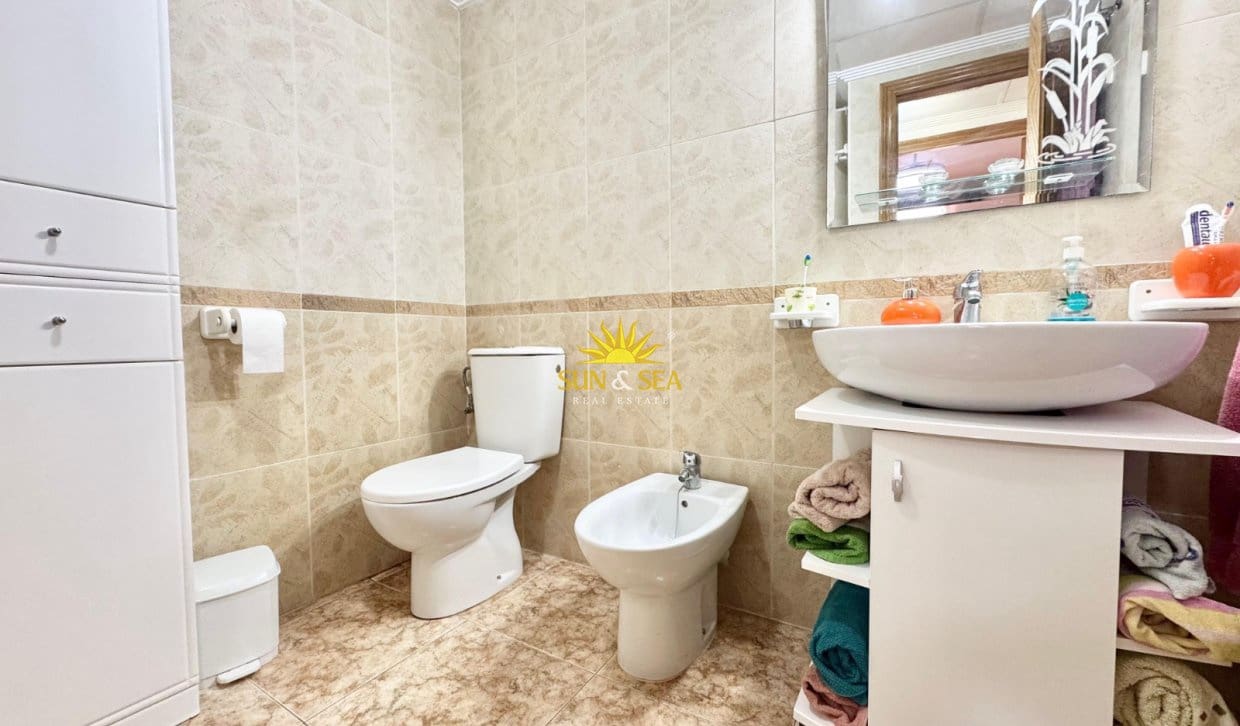 2 bedroom Apartment for rent in La Florida with pool garage - € 890 (Ref: 8200704)