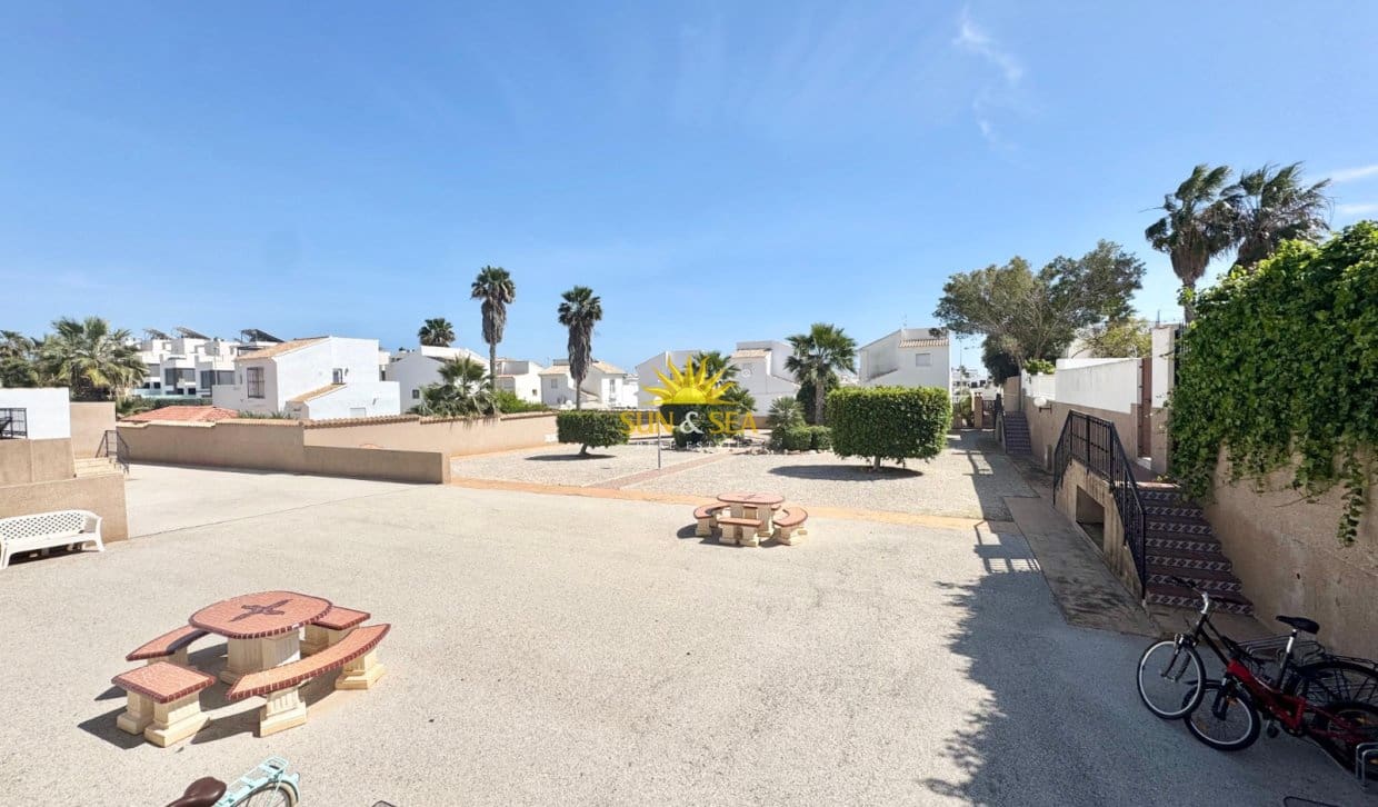 2 bedroom Apartment for rent in La Florida with pool garage - € 890 (Ref: 8200704)