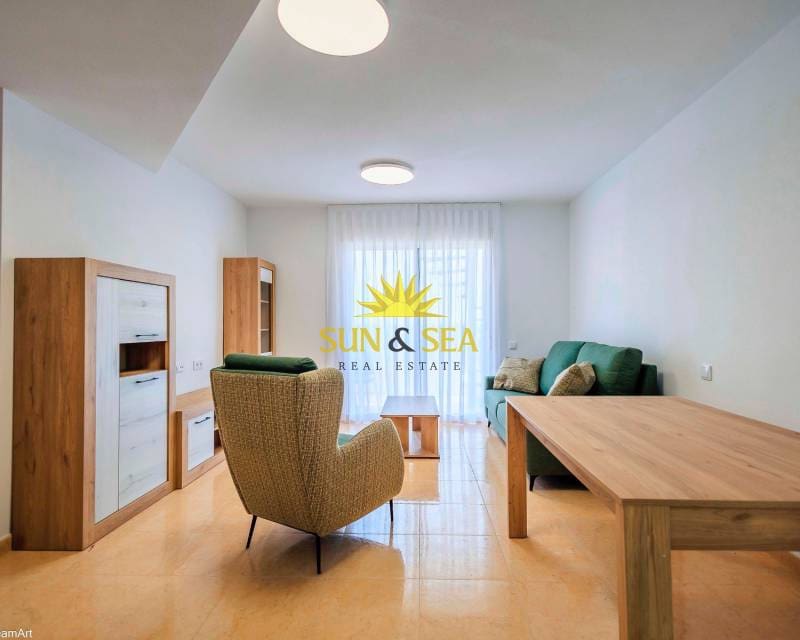 2 slaapkamer Appartement te huur in Almoradi met zwembad - € 750 (Ref: 8205799)