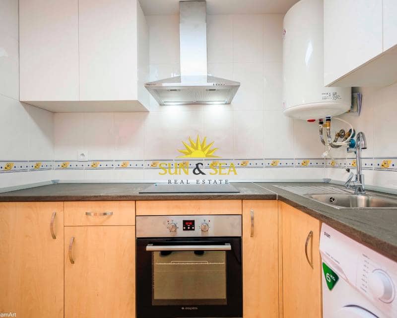 2 slaapkamer Appartement te huur in Almoradi met zwembad - € 750 (Ref: 8205799)