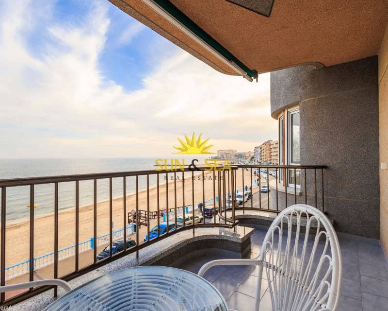 3 chambre Appartement à vendre à Torrevieja - 375 000 € (Ref: 8214766)