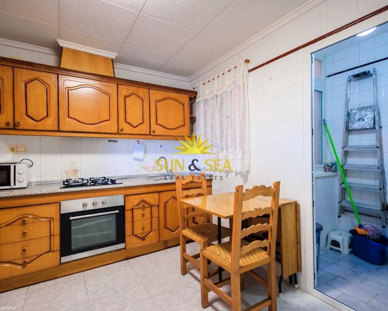3 chambre Appartement à vendre à Torrevieja - 375 000 € (Ref: 8214766)