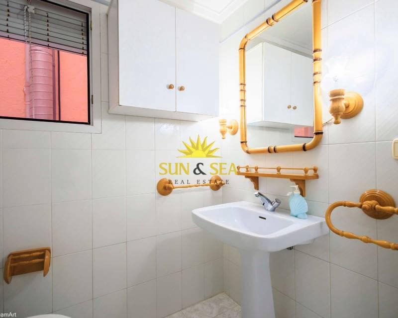 3 chambre Appartement à vendre à Torrevieja - 375 000 € (Ref: 8214766)