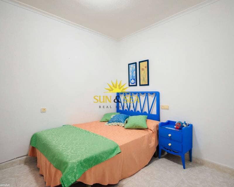 3 chambre Appartement à vendre à Torrevieja - 375 000 € (Ref: 8214766)