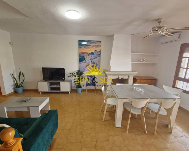 3 quarto Casa em Banda para arrendar em Villamartin com piscina garagem - 1 800 € (Ref: 8218190)