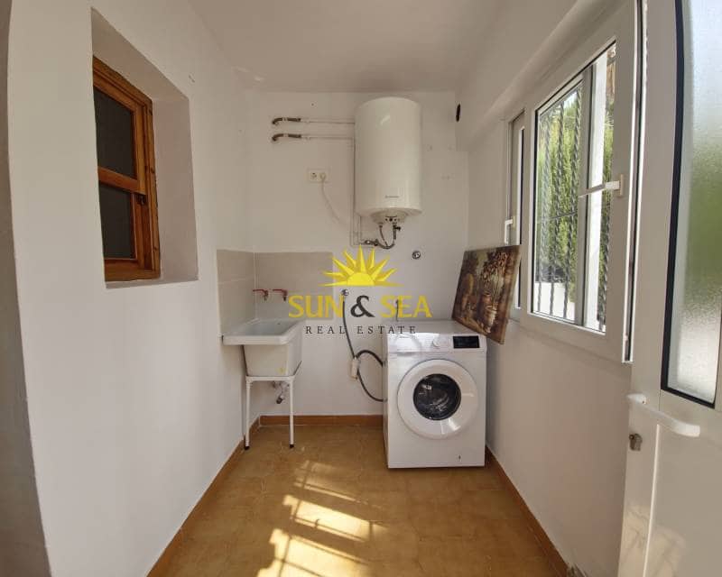 3 quarto Casa em Banda para arrendar em Villamartin com piscina garagem - 1 800 € (Ref: 8218190)
