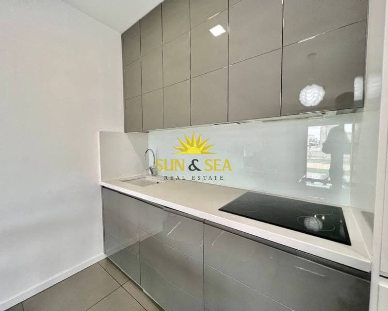 2 Zimmer Haus zu vermieten in Torre de la Horadada mit Pool - 900 € (Ref: 8230196)