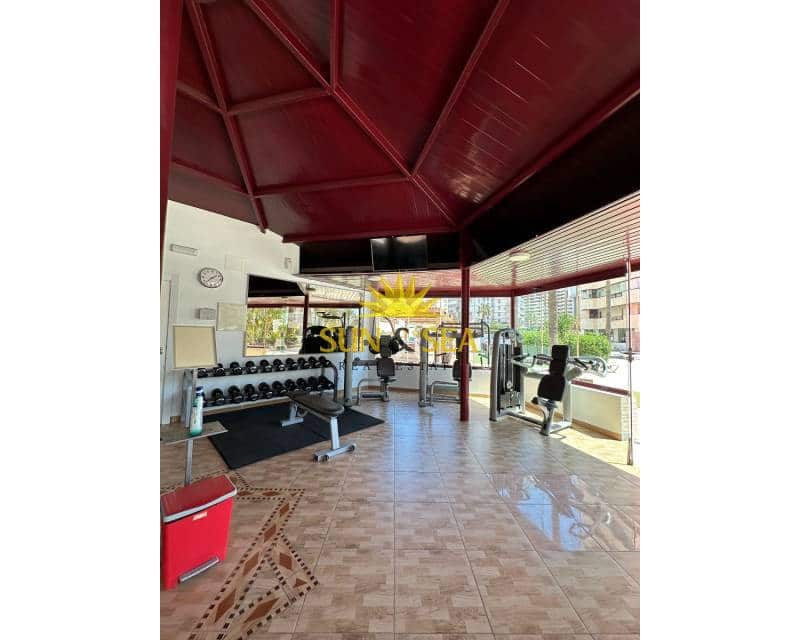 3 soveværelse Lejlighed til leje i Calpe / Calp med swimmingpool garage - € 1.500 (Ref: 8238114)