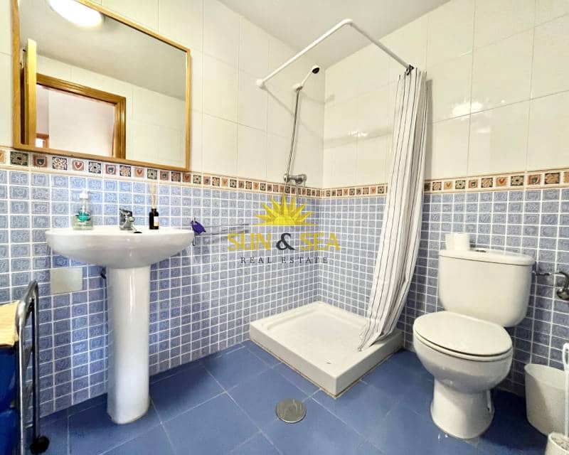3 Zimmer Apartment zu vermieten in Dehesa de Campoamor mit Pool Garage - 850 € (Ref: 8239592)