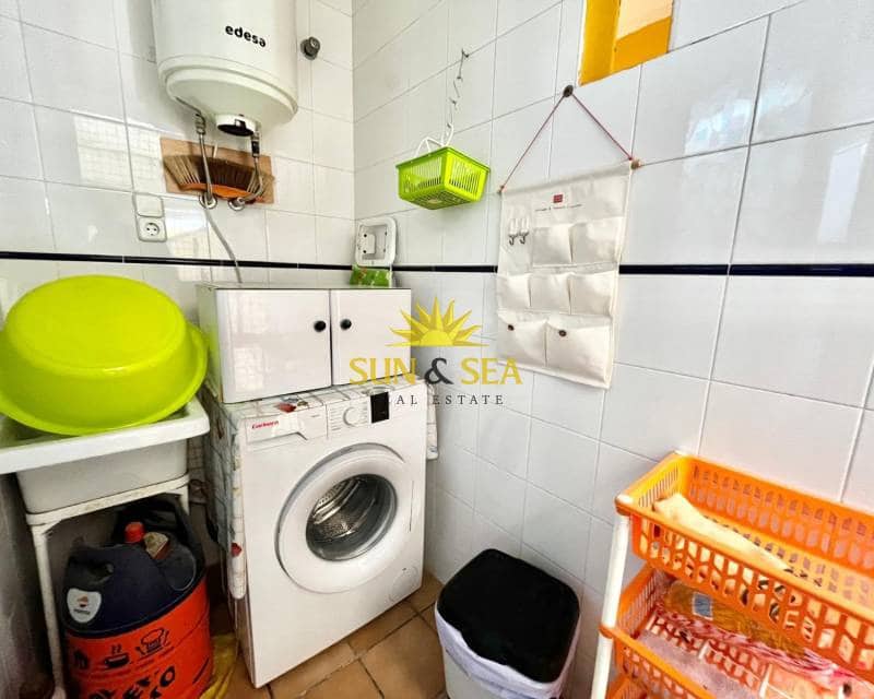 2 soveværelse Lejlighed til leje i Dehesa de Campoamor med swimmingpool garage - € 650 (Ref: 8239593)