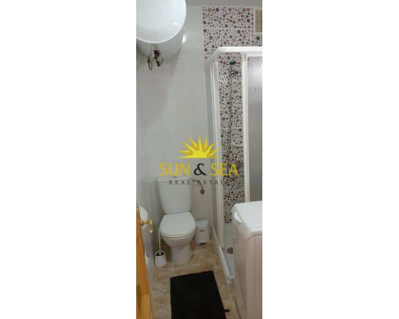 1 makuuhuone Huoneisto vuokrattavana paikassa La Manga del Mar Menor mukana uima-altaan 
autotalli - 600 € (Ref: 8241123)