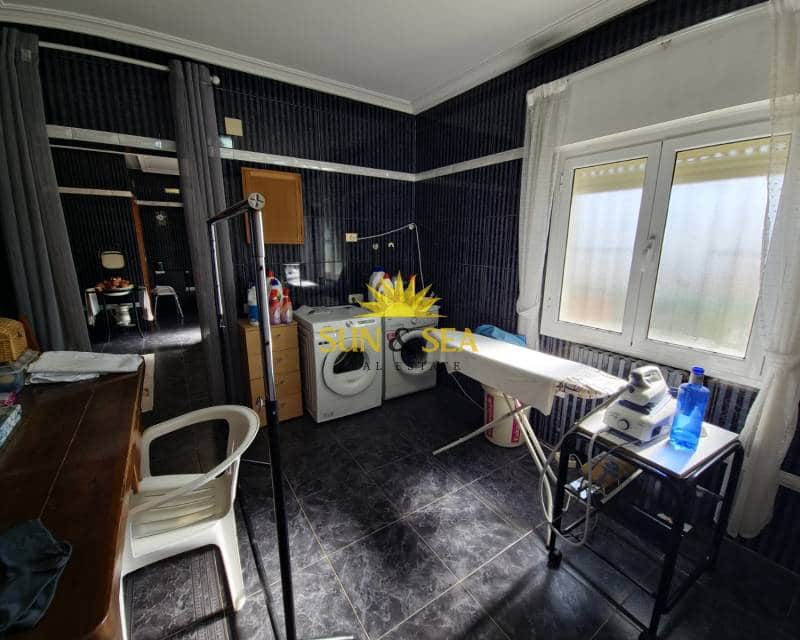 6 bedroom Villa for sale in El Chaparral with pool garage - € 780,000 (Ref: 8243807)