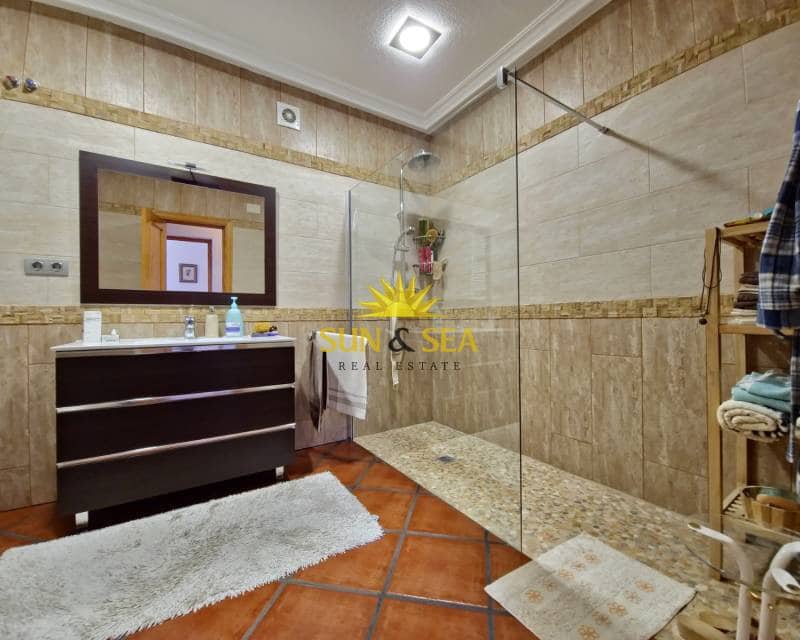 6 bedroom Villa for sale in El Chaparral with pool garage - € 780,000 (Ref: 8243807)