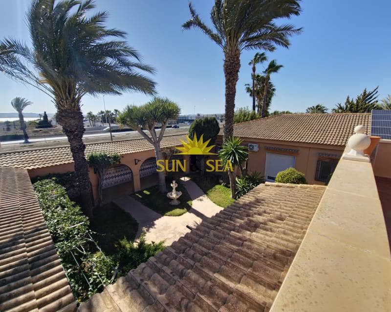 6 bedroom Villa for sale in El Chaparral with pool garage - € 780,000 (Ref: 8243807)