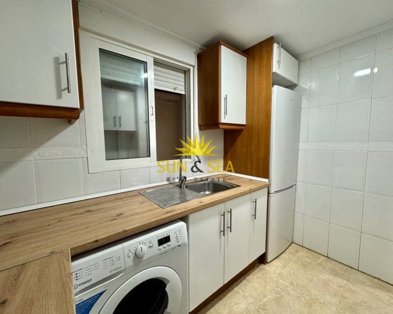 Apartamento de 2 habitaciones en Torrevieja en alquiler - 750 € (Ref: 8244539)