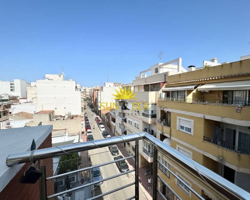 1 camera da letto Attico da affittare in Torrevieja con garage - 750 € (Rif: 8249418)