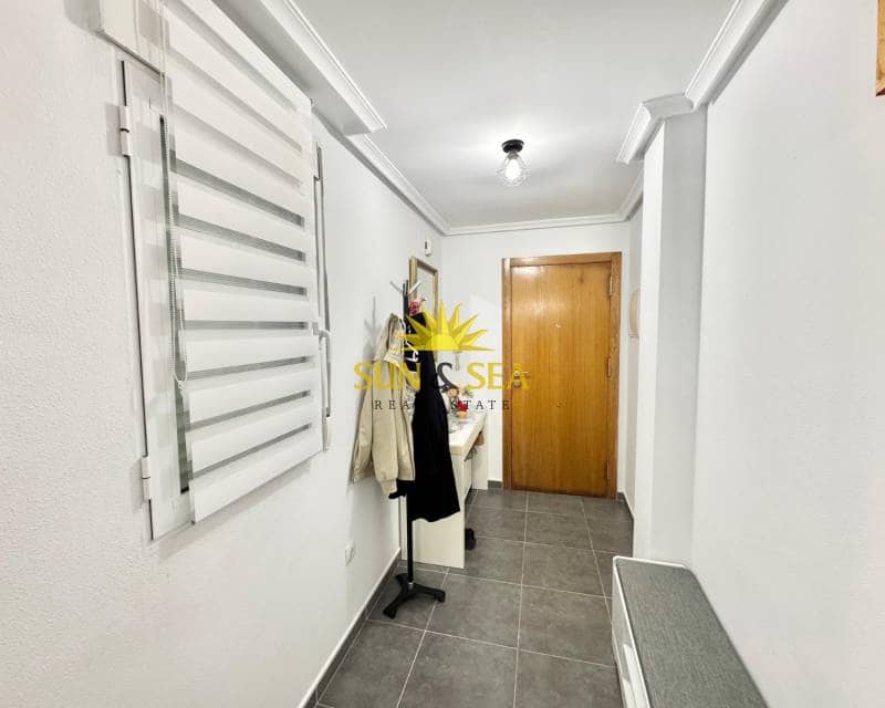 1 camera da letto Attico da affittare in Torrevieja con garage - 750 € (Rif: 8249418)
