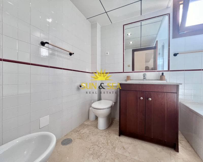 2 bedroom Apartment for rent in Punta Prima with garage - € 1,300 (Ref: 8296413)