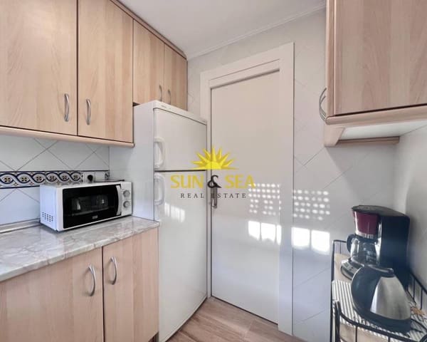 2 makuuhuone Huoneisto vuokrattavana paikassa Los Europeos, Torrevieja - 850 € (Ref: 8302108)