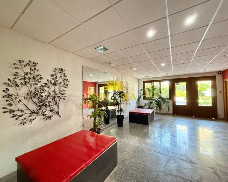 Studio de 1 chambre à louer à Dehesa de Campoamor - 650 € (Ref: 8312692)