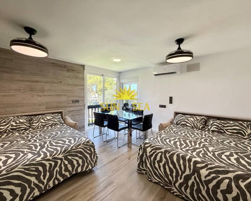 Studio de 1 chambre à louer à Dehesa de Campoamor - 650 € (Ref: 8312692)