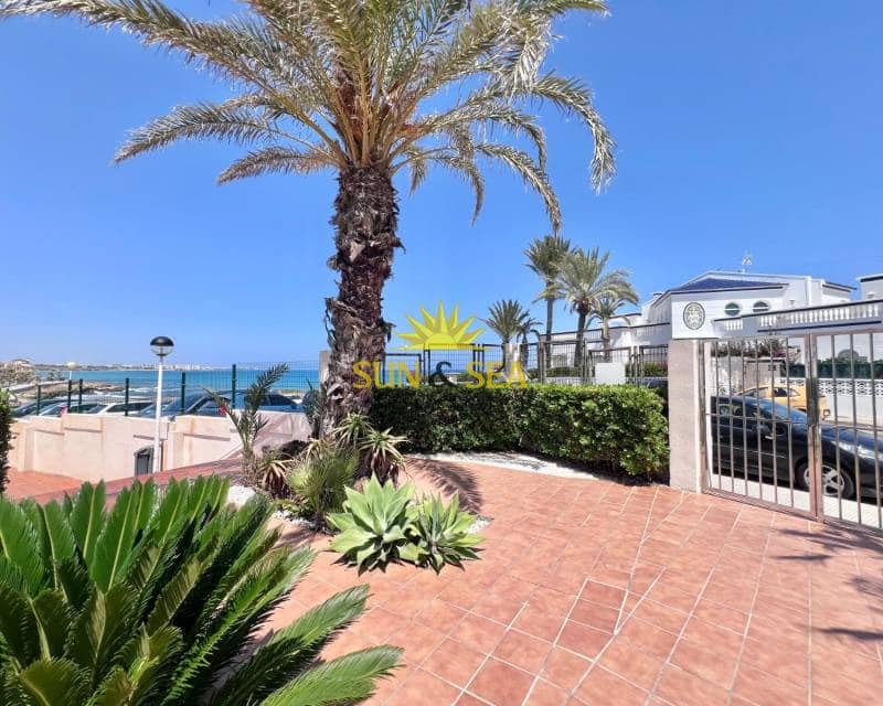 Appartement de 2 chambres de location de vacances à Orihuela Costa avec piscine - 800 € (Ref: 8321239)